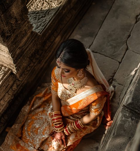 documentary-photography-high-angle-shot-dressed-individuals (1)